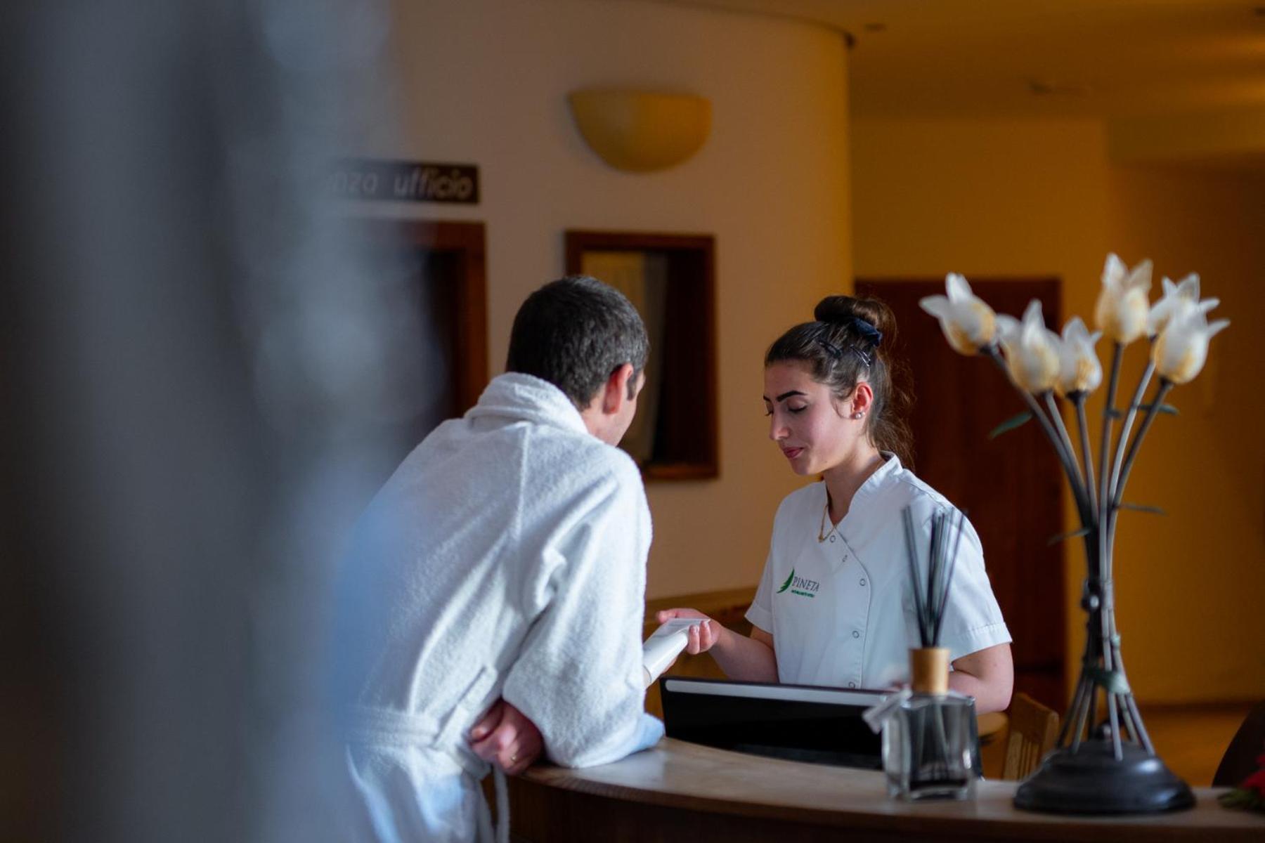 Pineta Nature Resort - Wellness & Spa コーレド エクステリア 写真
